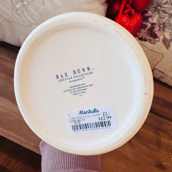 Rae Dunn Tall Heart Valentine Canister NWT - Picture 7 of 7